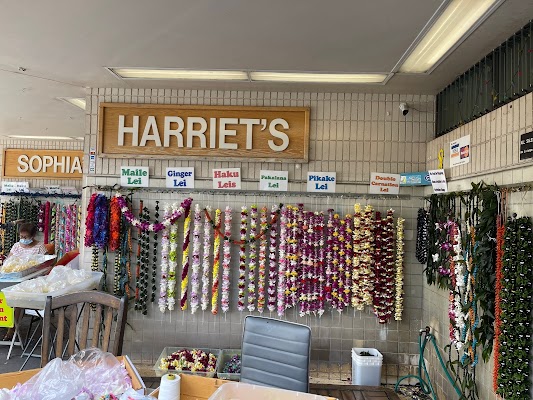 harriets-lei-stand